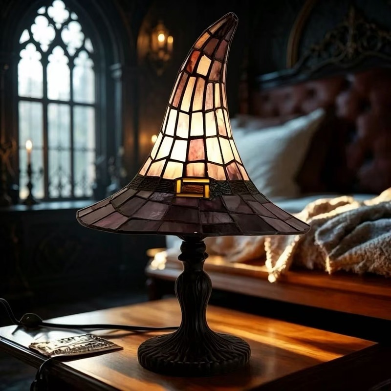 Stained Witch Hat Table Lamp H - Lighting Home Decor Items recension och pris