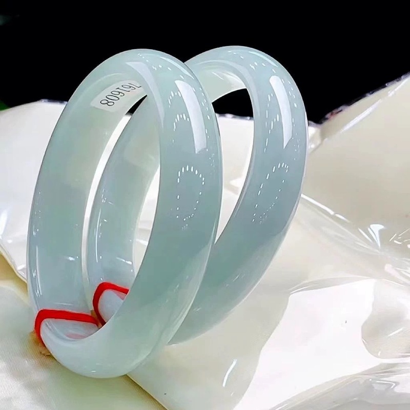 Old Mine Icy Burmese Bracelet, - Lighting & Home Decor Studio recension och pris