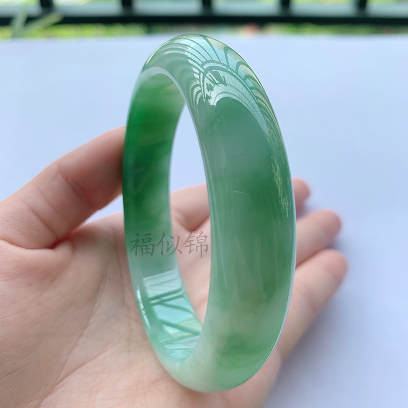 Old Mine Icy Jadeite Bracelet, - Lighting & Home Decor Studio recension och pris